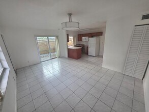 3103 NW 3rd Ave in Pompano Beach, FL - Building Photo - Building Photo