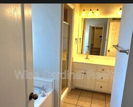 9706 Vernon Ave in Lubbock, TX - Building Photo - Building Photo