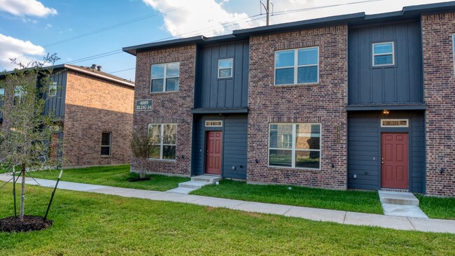 property at 4089 Cross Park Dr