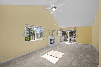 1894 Shirley Dr in Benicia, CA - Foto de edificio - Building Photo