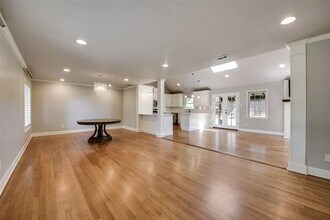 4167 Lomita Ln in Dallas, TX - Building Photo - Building Photo