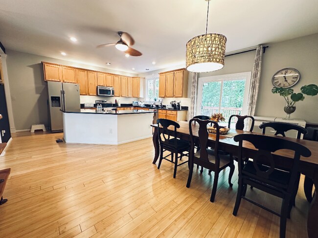 4218 Trumbo Ct in Fairfax, VA - Building Photo - Building Photo