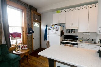 1307 N Greenview Ave, Unit F3 in Chicago, IL - Building Photo - Building Photo