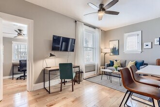 1660 N Gaylord St, Unit SI ID1026274P in Denver, CO - Foto de edificio - Building Photo