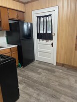 4801 Turney Rd in Garfield Heights, OH - Building Photo