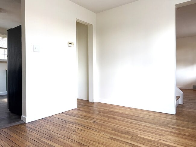 156 Forest Hills Plz in Pittsburgh, PA - Foto de edificio - Building Photo