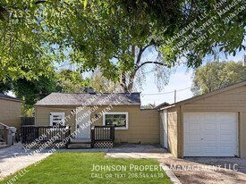 713 S 4th Ave in Caldwell, ID - Building Photo