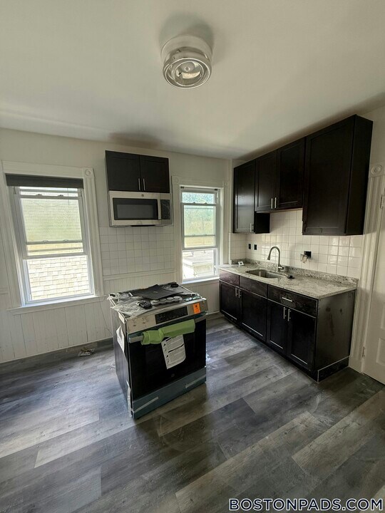 33 Hancock St in Cambridge, MA - Building Photo