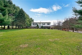 255 Prospect Rd in Monroe, NY - Building Photo - Building Photo