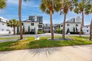 4340 37th St S in St. Petersburg, FL - Building Photo