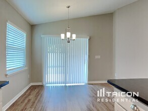3006 58th Way E in Palmetto, FL - Building Photo - Building Photo