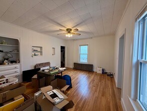 56 Lincoln Rd in Newton, MA - Building Photo - Building Photo