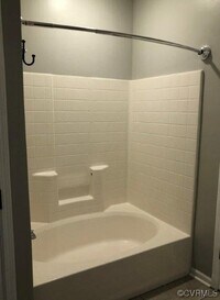 624 Bristol Village Dr photo'