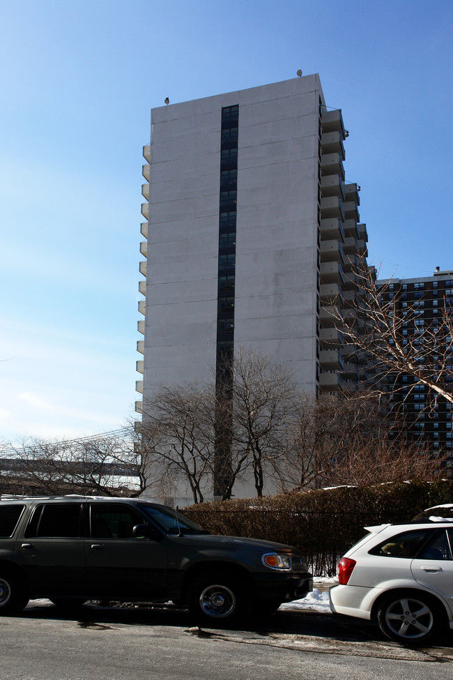 257Clinton in New York, NY - Foto de edificio - Building Photo