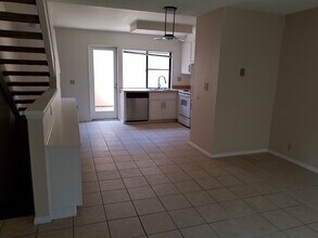 3258 Via Marin in San Diego, CA - Building Photo - Building Photo