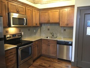 21 N Last Chance Gulch in Helena, MT - Foto de edificio - Building Photo