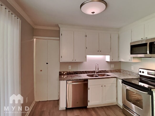 116 Grover Moore Pl in Indian Trail, NC - Building Photo - Building Photo