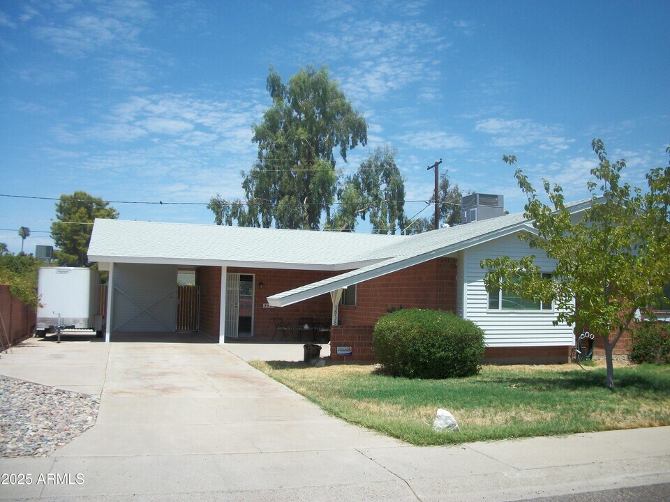 3938 W Marlette Ave in Phoenix, AZ - Building Photo