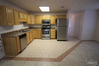 6252 Hamilton Bridge Rd in Milton, FL - Building Photo - Building Photo