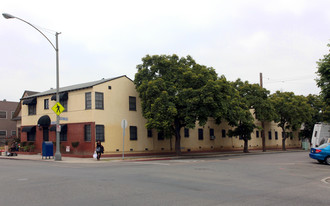 455 Magnolia Apartments