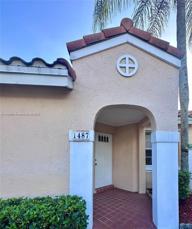property at 1487 Springside Dr
