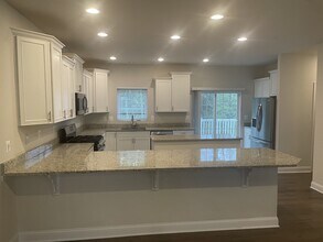 1527 Witchhazel Cir in Gambrills, MD - Building Photo - Building Photo