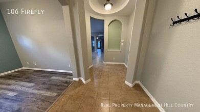 106 Firefly Ct in Boerne, TX - Building Photo - Building Photo
