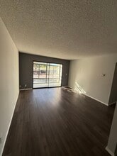 2700 Plumas St in Reno, NV - Building Photo - Building Photo
