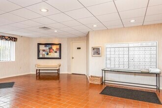 295 Lynn Shore Dr in Swampscott, MA - Building Photo - Building Photo