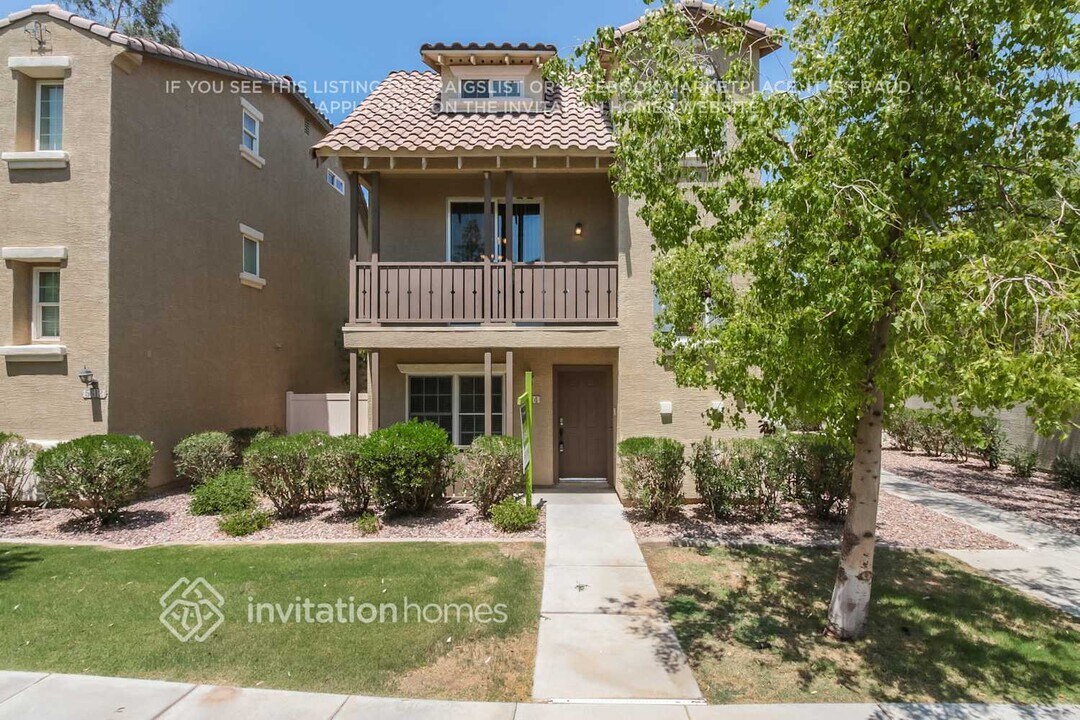 5614 S 21st Pl in Phoenix, AZ - Building Photo