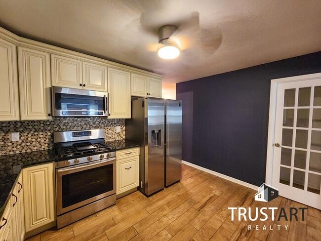 6931 Oakley St in Philadelphia, PA - Building Photo - Building Photo