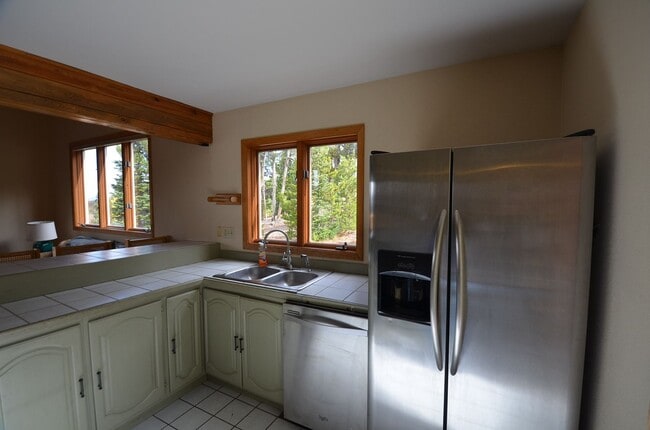 416 Fuller Placer Rd in Breckenridge, CO - Building Photo - Building Photo