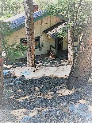 25138 Valle Dr in Crestline, CA - Building Photo