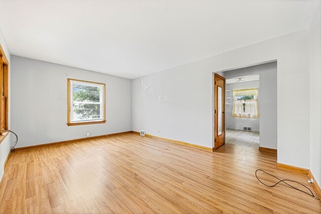 1238 Girard St in Akron, OH - Building Photo - Building Photo