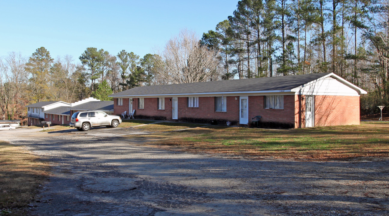 1400 Creech Rd in Garner, NC - Building Photo