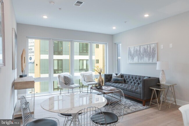 property at 1513 Ridge Ave