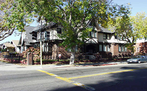 1401 High St in Alameda, CA - Building Photo - Building Photo