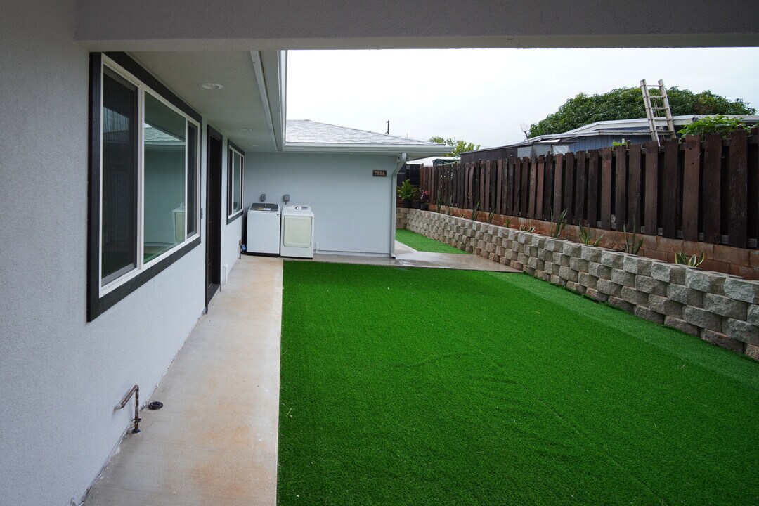 733 Hoopai St, Unit Lower 3 in Pearl City, HI - Building Photo