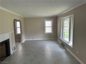3759 Northampton Rd in Cleveland Heights, OH - Building Photo - Building Photo