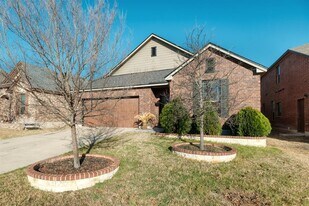 1244 Yellow Iris Rd in Leander, TX - Building Photo