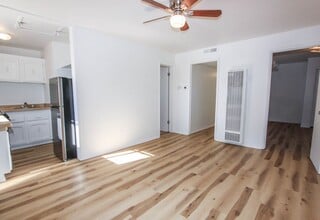 860 Gail Gardner Way in Prescott, AZ - Building Photo - Building Photo