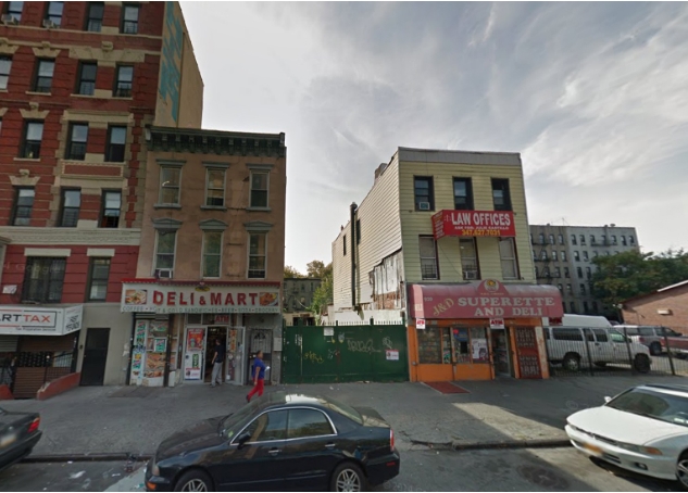 924 Myrtle Avenue in Brooklyn, NY - Building Photo