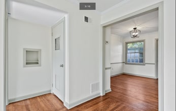 236 E 60th St in Savannah, GA - Building Photo - Building Photo