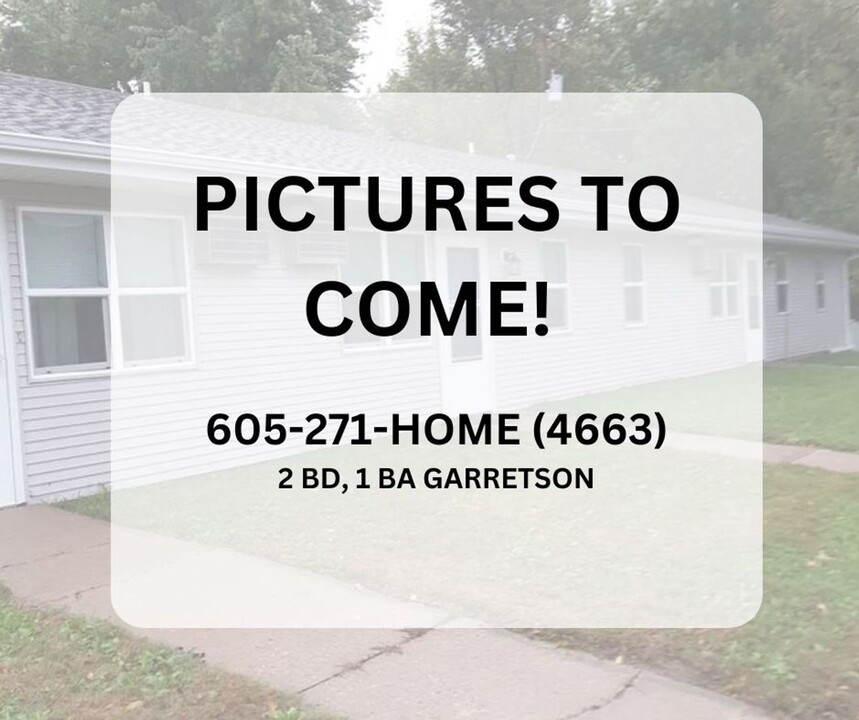 1005 4th St in Garretson, SD - Foto de edificio