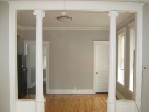 1510 N Spaulding Ave in Chicago, IL - Building Photo - Building Photo