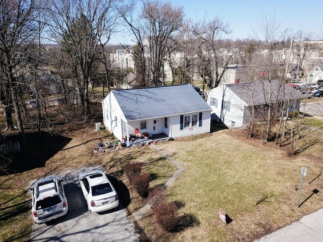 property at 125 N Bryan Ave