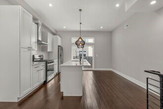 1645 W Cabot St in Philadelphia, PA - Building Photo - Building Photo