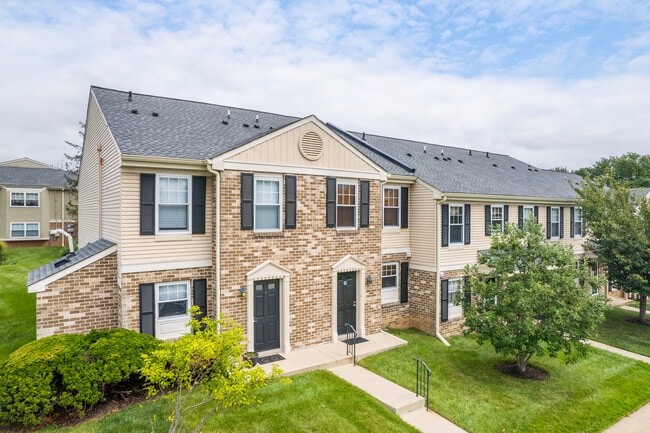 Oxford of Blue Bell in Blue Bell, PA - Building Photo - Building Photo