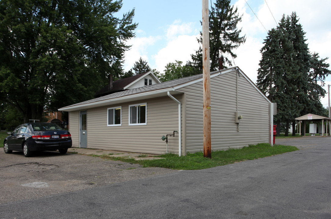 Fox Run Mobile Home Park in Mogadore, OH - Building Photo