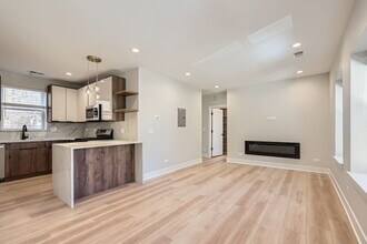 5014 N Rockwell St in Chicago, IL - Building Photo - Building Photo